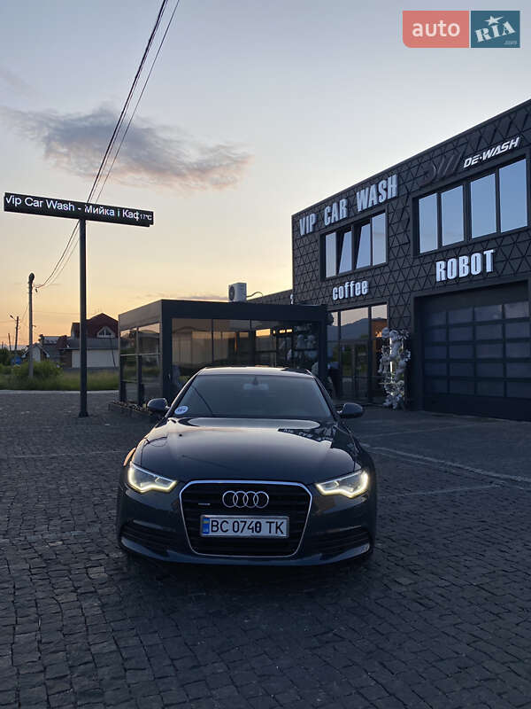 Седан Audi A6 2012 в Тячеве