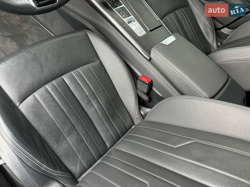 Седан Audi A6 2020 в Киеве