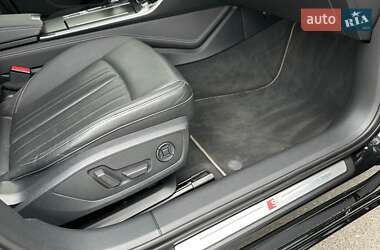 Седан Audi A6 2020 в 