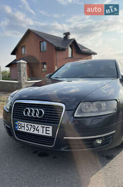 Седан Audi A6 2004 в 