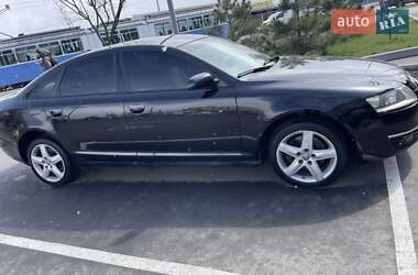 Седан Audi A6 2004 в 