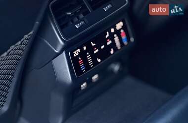 Седан Audi A6 2018 в 