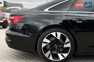 Седан Audi A6 2019 в 