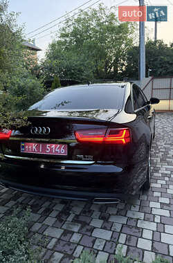 Седан Audi A6 2016 в 