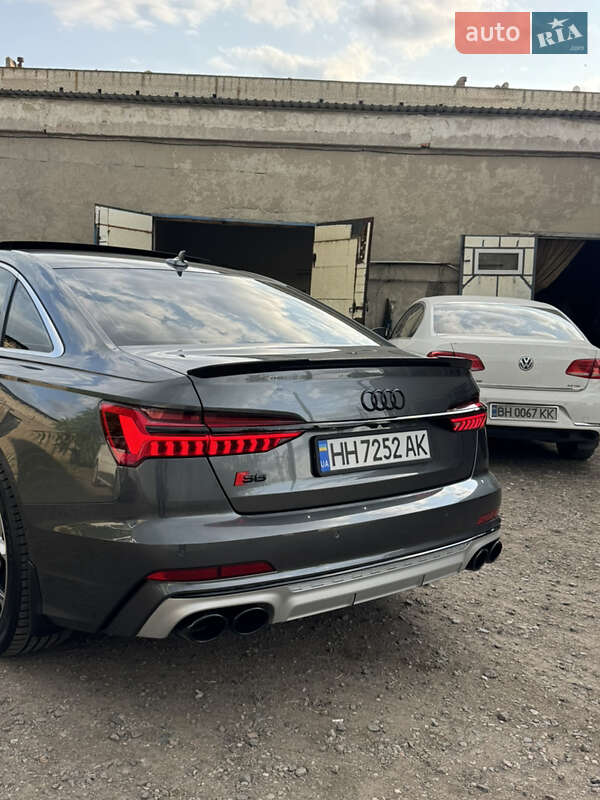 Седан Audi A6 2018 в Одессе
