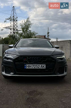 Седан Audi A6 2018 в 