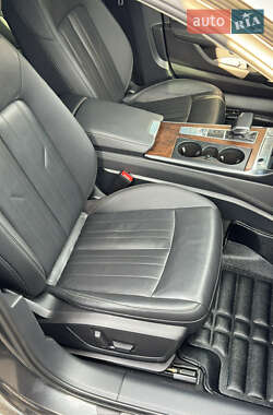 Седан Audi A6 2018 в 