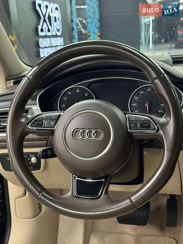 Седан Audi A6 2016 в Киеве