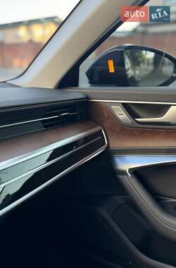 Седан Audi A6 2018 в 