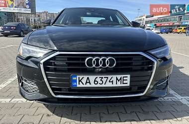 Седан Audi A6 2019 в 