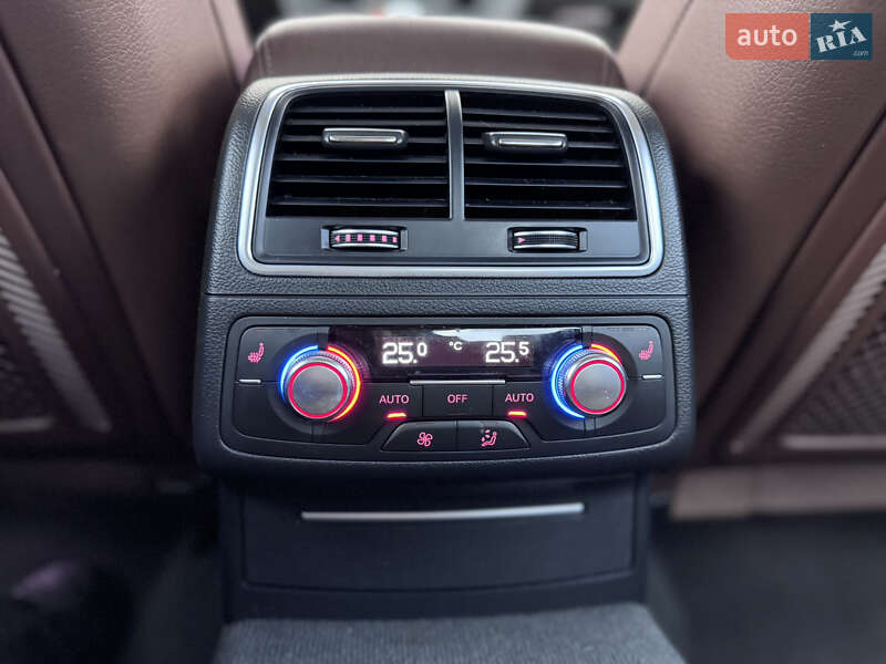 Седан Audi A6 2015 в Одессе