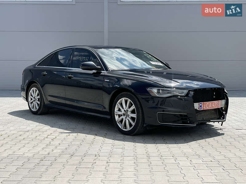 Седан Audi A6 2015 в 