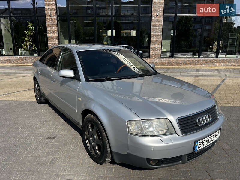 Седан Audi A6 2001 в 