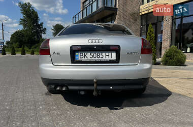 Седан Audi A6 2001 в 