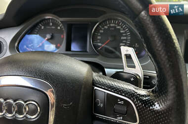 Седан Audi A6 2004 в 