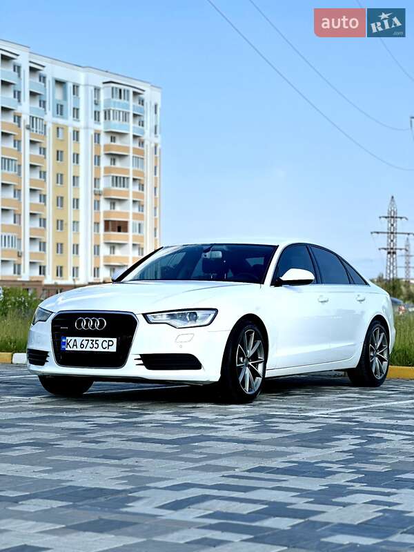 Седан Audi A6 2014 в Ирпене