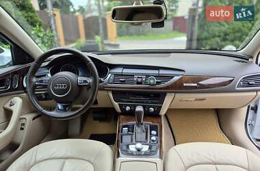 Седан Audi A6 2015 в 