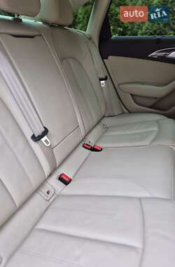 Седан Audi A6 2015 в 