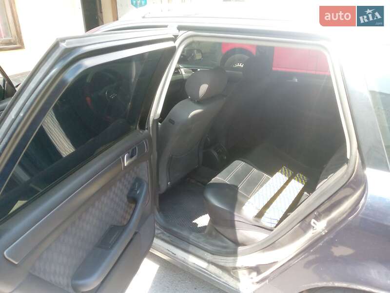 Универсал Audi A6 2002 в Сокирянах