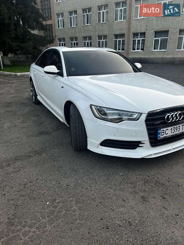 Седан Audi A6 2012 в Золочеве