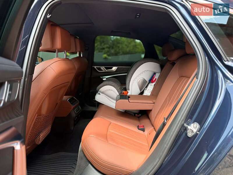 Седан Audi A6 2020 в Ивано-Франковске