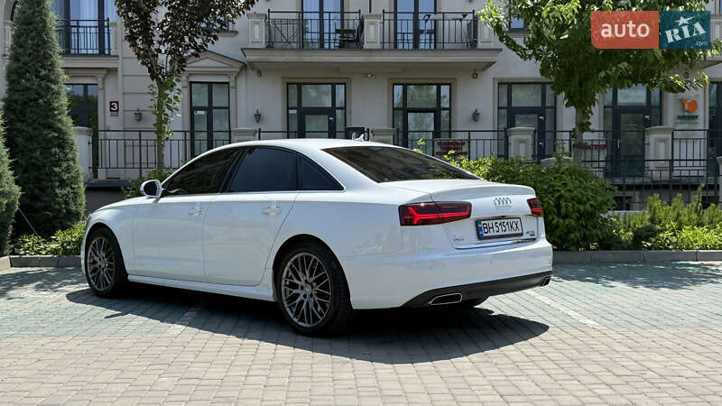 Седан Audi A6 2016 в Одессе