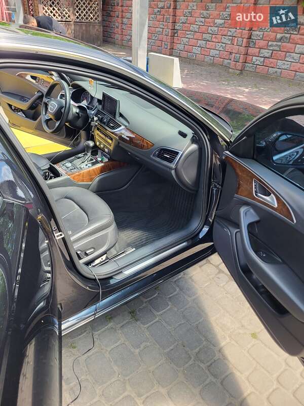 Седан Audi A6 2013 в Рівному