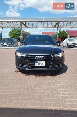 Седан Audi A6 2013 в 