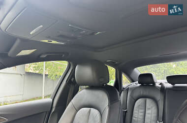 Седан Audi A6 2016 в 