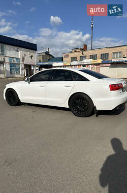 Седан Audi A6 2012 в 