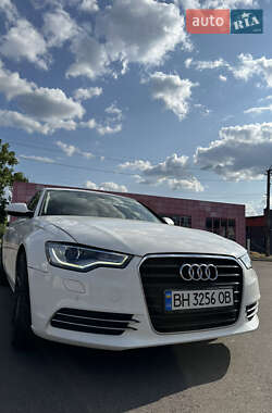 Седан Audi A6 2012 в 