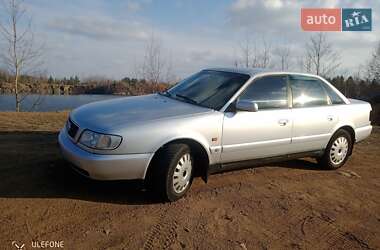 Седан Audi A6 1996 в 