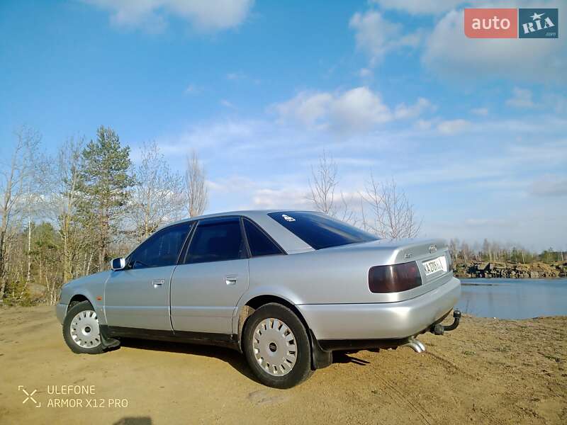 Седан Audi A6 1996 в Хорошеве