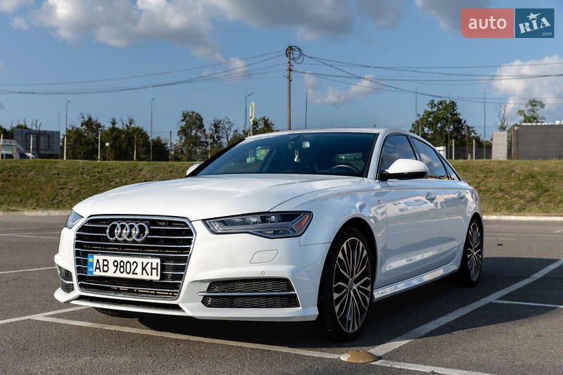 Седан Audi A6 2015 в 