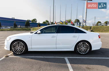 Седан Audi A6 2015 в 