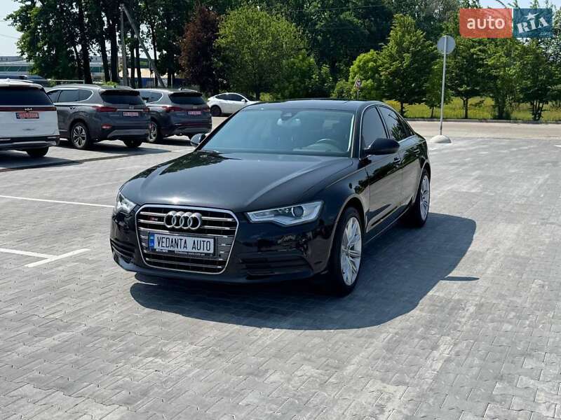 Седан Audi A6 2013 в 