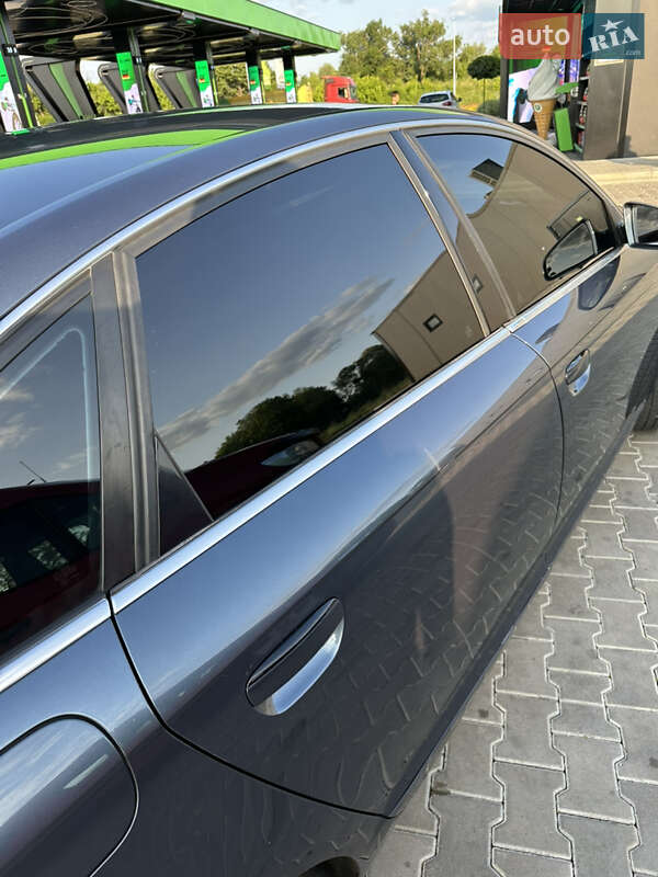 Седан Audi A6 2004 в Стрые