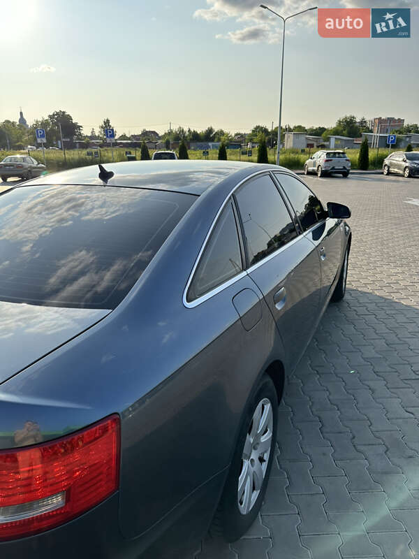Седан Audi A6 2004 в Стрые