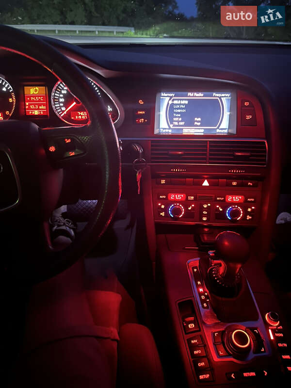 Седан Audi A6 2004 в Стрые