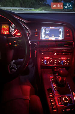 Седан Audi A6 2004 в 