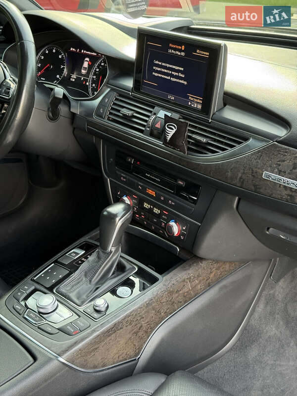 Седан Audi A6 2016 в Киеве
