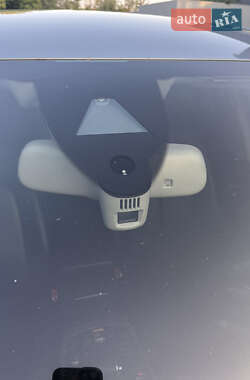 Седан Audi A6 2013 в 