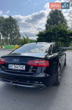 Седан Audi A6 2013 в 