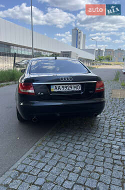 Седан Audi A6 2004 в 