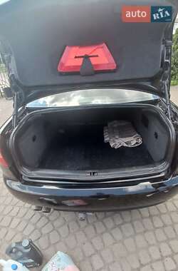Седан Audi A6 2003 в 
