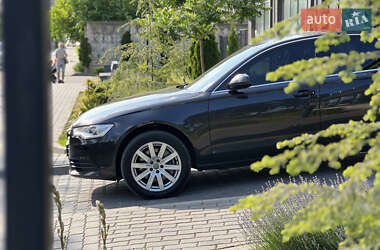 Седан Audi A6 2011 в 