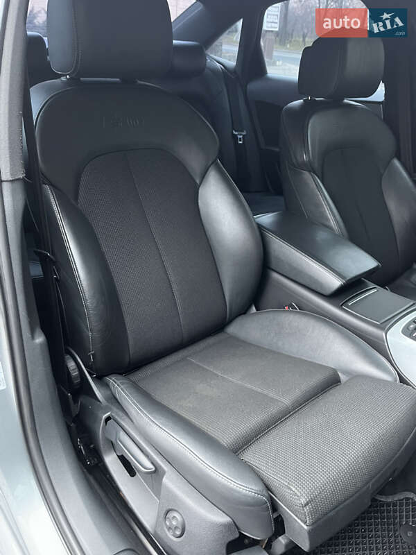 Седан Audi A6 2013 в Ровно