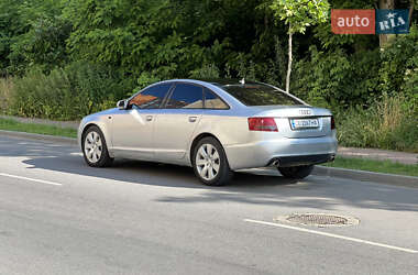 Седан Audi A6 2004 в 