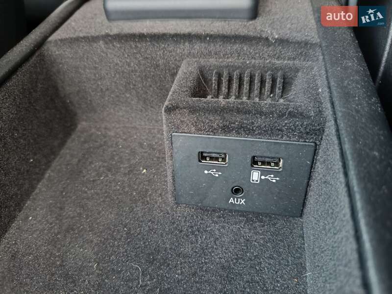 Седан Audi A6 2015 в Львове