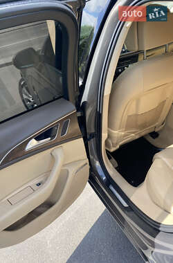 Седан Audi A6 2013 в 